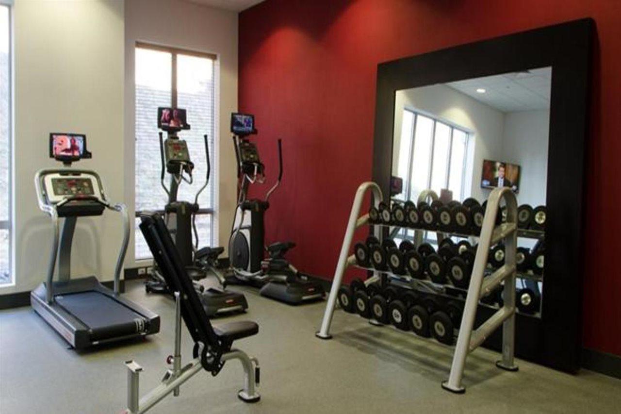 Hilton Garden Inn היקורי מראה חיצוני תמונה